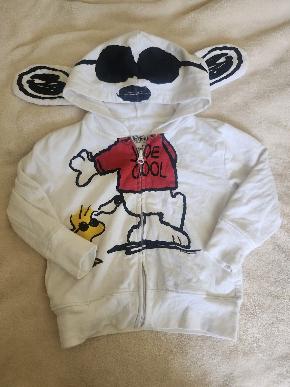 Peanuts White Hoodie with "Joe Cool' Graphic and Yellow Woodstock